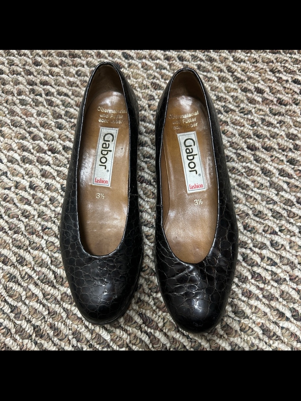 Gabor Black Croc-Embossed Leather Flats